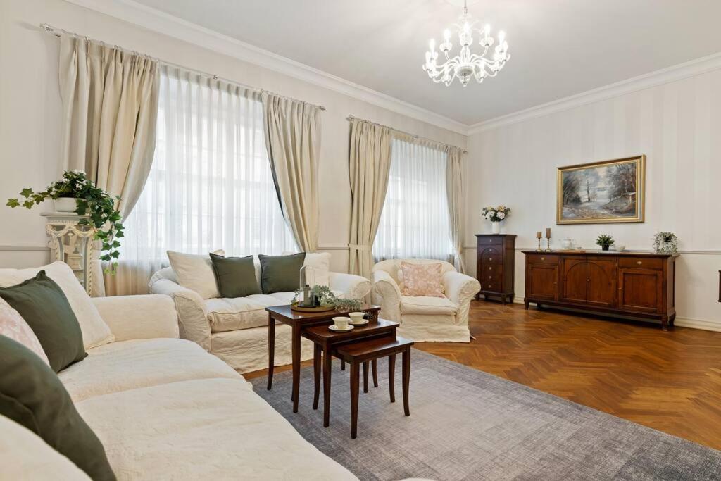 טאלין Dictumfactum Luxury Residence מראה חיצוני תמונה